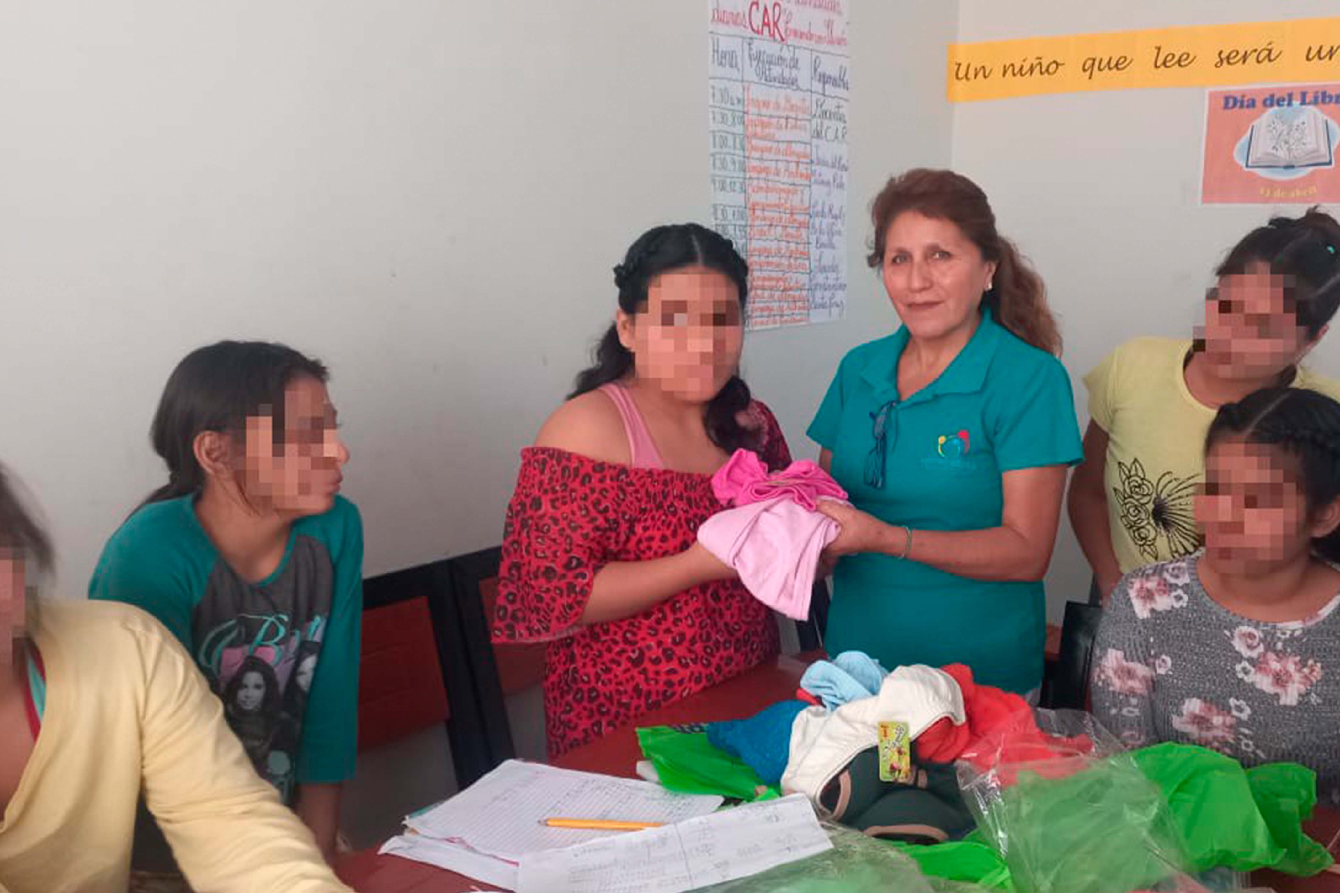 ENTREGA DE DONACIONES EN 